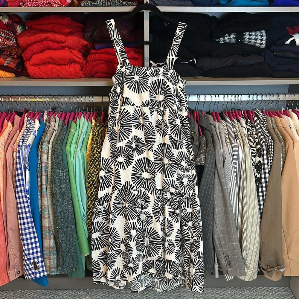LOFT Black and White Floral-Geo Midi Dress - Picture 3 of 3